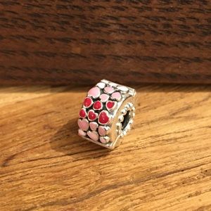 PANDORA ❤️💕 “Burst Of Love” 💕❤️ Clip/ Charm